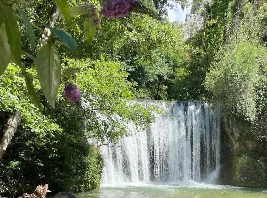 Appartement Balcons Du Royans.Logement Entier Piscine Saint-Jean-en-Royans France