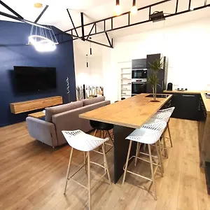https://le-secret-appartement-standing-140-m-centre-ville.midi-pyreneeshotels.com